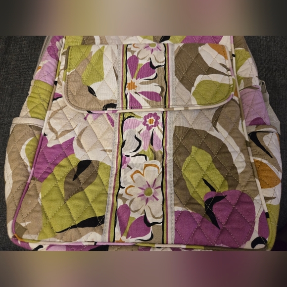 Floral Quilted Vera Bradley 5 Pockets Backpack Purse - Picture 7 of 9